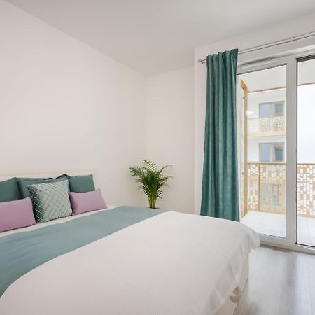 Comfort Court Apartment - Free Parking, Balcony Будапеща Екстериор снимка