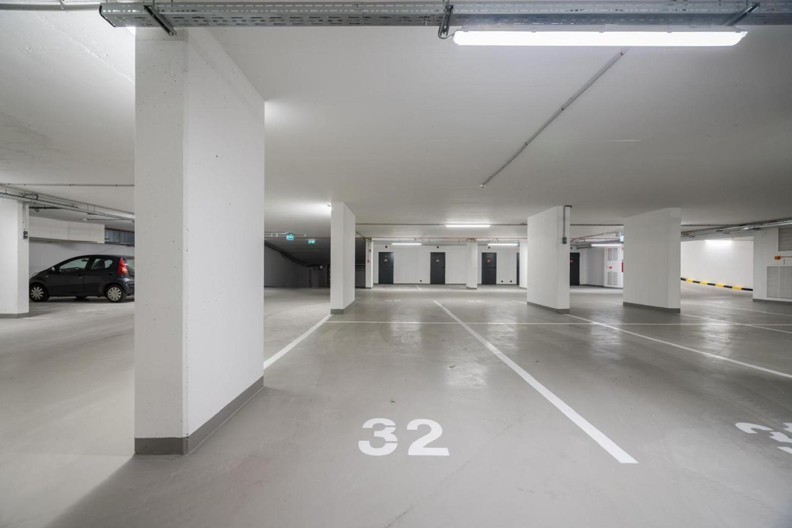 Comfort Court Apartment - Free Parking, Balcony Будапеща Екстериор снимка